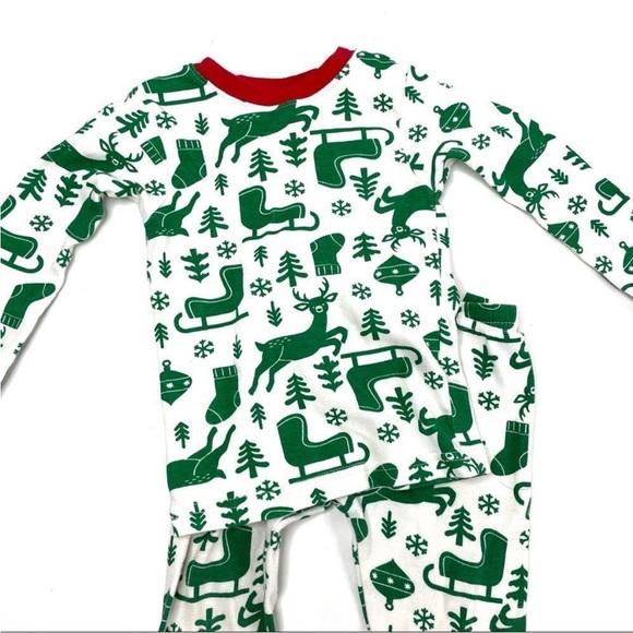 Carter's Christmas Print Pajama Set - Picture 2 of 4